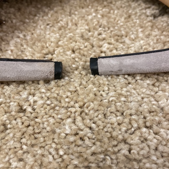 Via Spiga Gray Suede Peep Toe Heels 5M - Picture 12 of 12